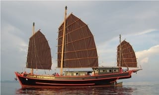 Unique among Thailand liveaboards - June Hong Chian Lee