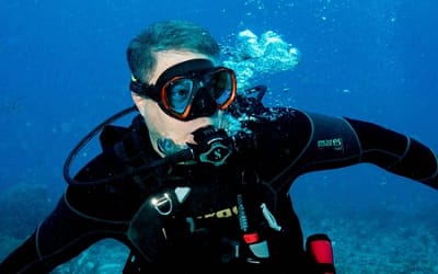 The Ultimate Guide to Scuba Diving in the Florida Keys: Your Gateway to America’s Caribbean Paradise