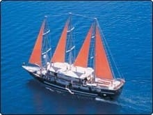 Fiji liveaboard diving and adventure at its best, The Tui Tai in full sail